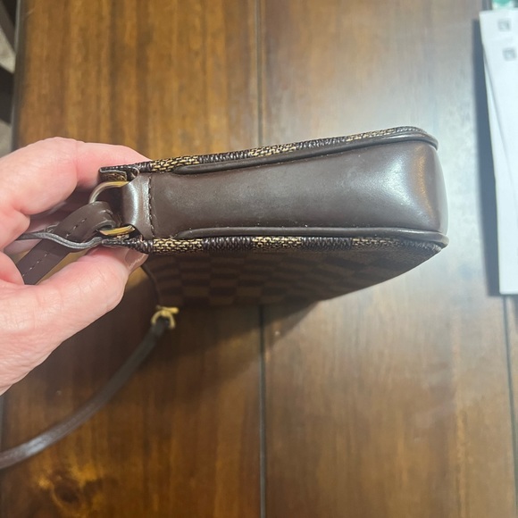 Louis Vuitton Damier Ebene Navona handbag. Very good condition. - Picture 3 of 10